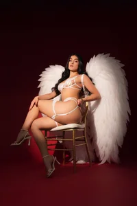 Antonellaparis_ Valentine's Day 2026 💕💖 รูป  3