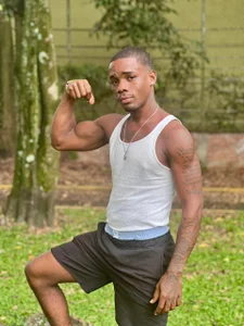 🤎🌳 od aron_clark  2 snímek