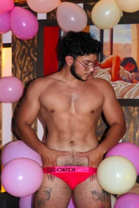 AUSTIN_GREGOR01 Public Pic 2