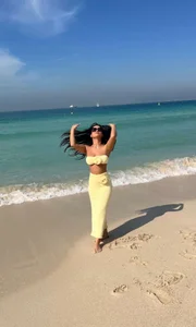 DarcyeJane Public 사진