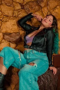 Public od Emily_Beicker  snímek