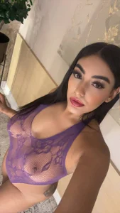 saraycollinsのsweet temptation💜🍆💦の 3枚の写真