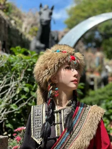 MoonVelour999の雪山之下の 4枚の写真