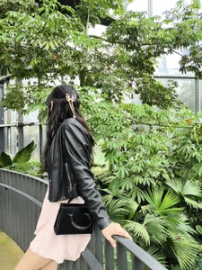 Alice_love29 Me me! Foto 3