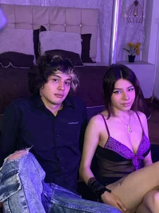 fyreandfox_のD A R N E S S 🖤の枚の写真