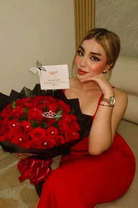 NathalieRoss1 happy valentine 💐❤️ Pic