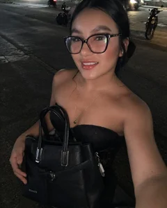 Athena_Camille Public  4. fénykép