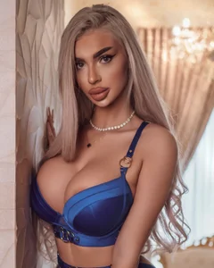 ChrystalCade ❤️ Pic 4