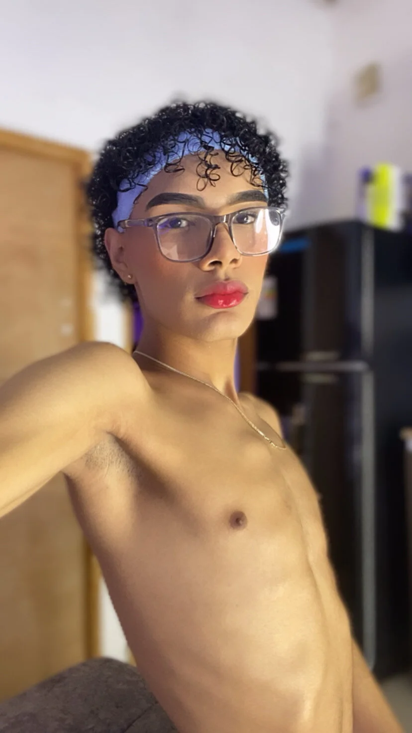 Трендове зображення  2978 HotboyLyan