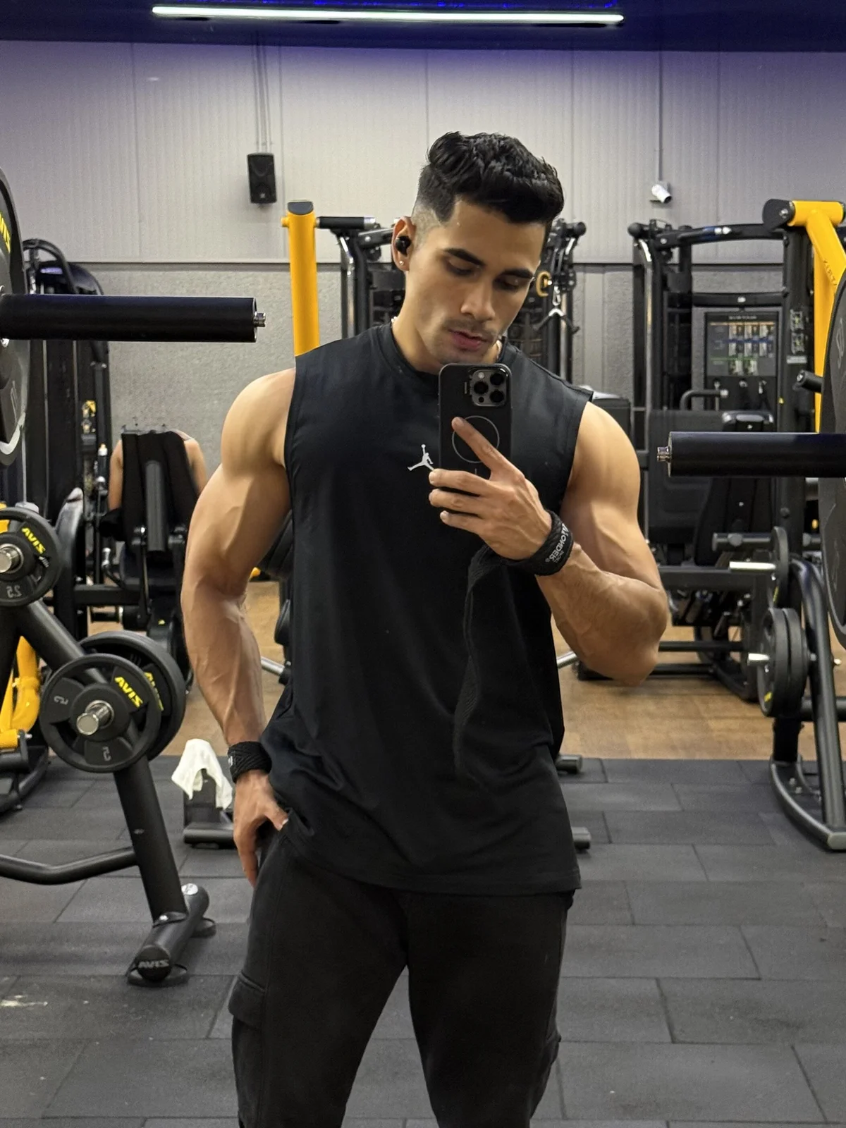 kevin_montoya Trending Pic 3241