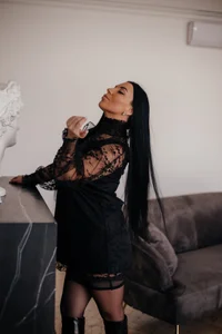 blackberry_star LATEX HIGH HEELS BOOTS BRUNETTE FEMDOM MISTRESS DOMINATION LEATHER Foto 8