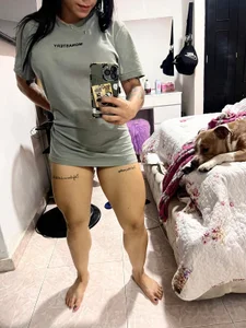 nurbanu_hatem big legs Bilde