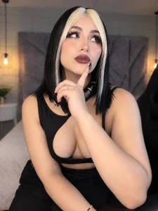 Maya_Rivers Public Kuva 7