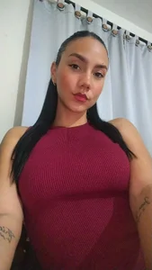 Callmesaraah HEY LOVE Pic 2