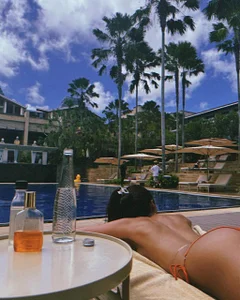 Public od Neyanyam  5 snímek