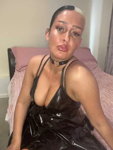 Sexmad_Elle Public Billede