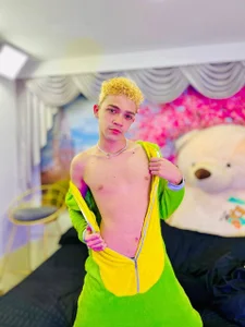 Friends_Lust Public Pic 3