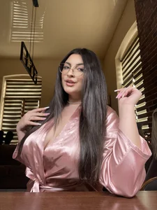 Natasha_Olive Watch my eyes Immagine  5