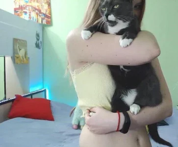 Public de Cuddle_Cat  4 Imagens