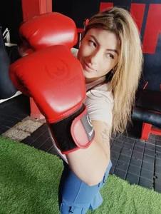 NatyLeone naty with boxing gloves Pic 3
