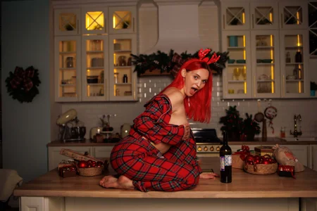 Zdjęcia Liberty__ 🤪🎄 my happy new yearrrrrr mood 🤪❄️: 