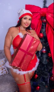 Rose_monroee Merry christmas Pic