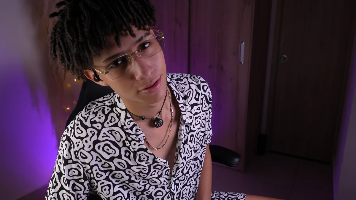 ภาพที่กำลังนิยมของ Afro_god_  535
