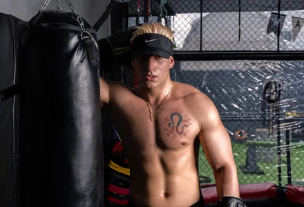 apolo_strange My sportier version LOL, 😇🫣, WOULD YOU LIKE IT?  9টি ছবি