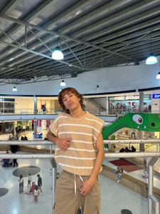 Ronny_Hot12 I went to the mall today. 😍 รูป  2