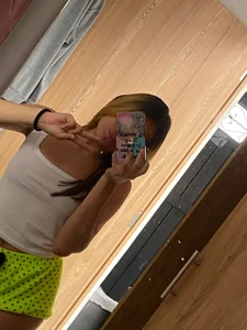 emiliarosee's XXX Nude Photo 3