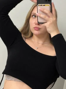 HoneyBlondy Public Kuva 5