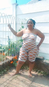 AfricanBigAssxx98 Public Immagine  8