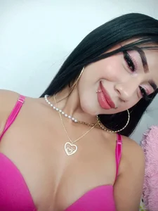 💗 de Fucksniu  2 photos