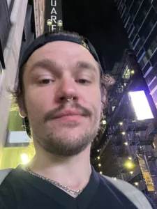 Nakedguy420 Public slika 7
