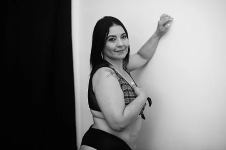 lindaesmeralda Sexy Black And White รูป  2