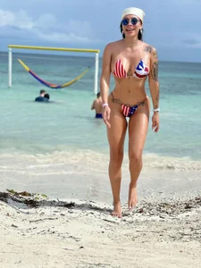 Sarah_Stone_ Happy 4h July Pic 3