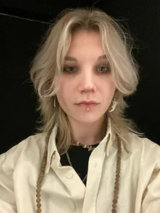 AlexxMichaell your blonde🖤 Pic 2