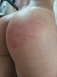 Public od Queen_Domme_de_paus  8 snímek