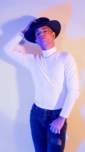 Sidney_Belle cowboy Pic 3