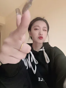 jiangjiangas 不服气来看看 Εικόνα