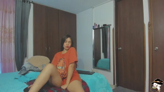 HARLEYNAPIER 💜. Foto 3