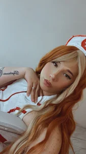 Your sweet nurse 😏🥵 de Ashley__Parker  3 Imagens