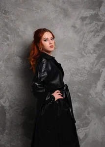 DinaKoenig Black Agent Pic