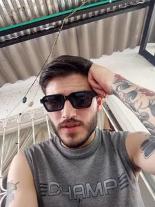 Tony_Wylie 😎 Foto