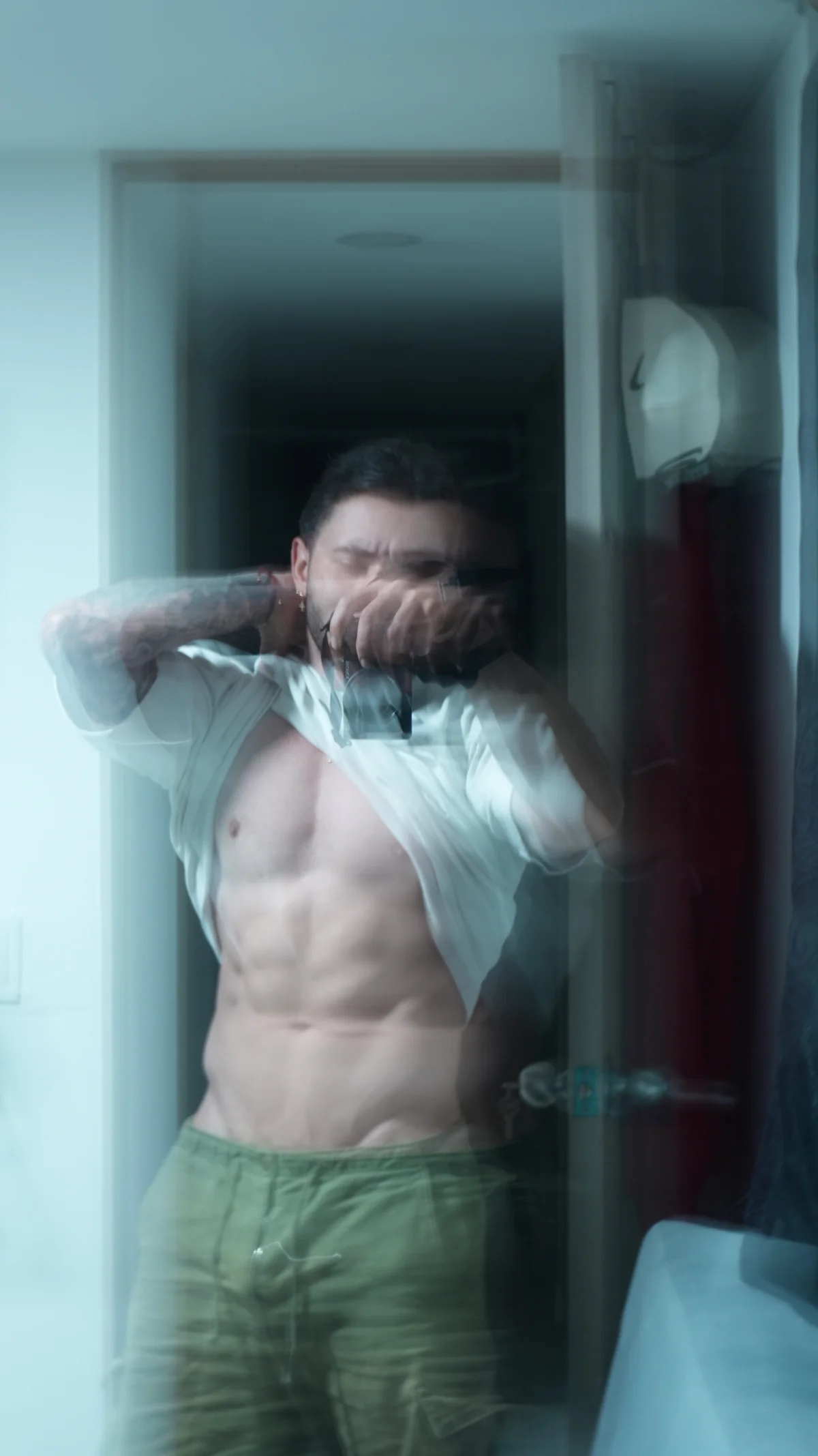 Latino_stud4u-এর ট্রেন্ডিং  1162টি ছবি