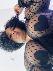 SunnieFrequency Love In The Brain 🧠🩷 Immagine 