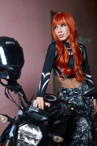 sexy biker de hazel_james01  6 photos