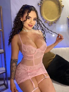 KylieJenkins Pinky days 🎀💗 Pic