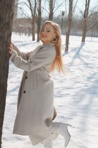 Chloe_Richardson Xmas spirit Immagine  8