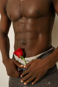 Dylan_Taylor With the quiet soul, everything blooms more beautiful. Hình 6